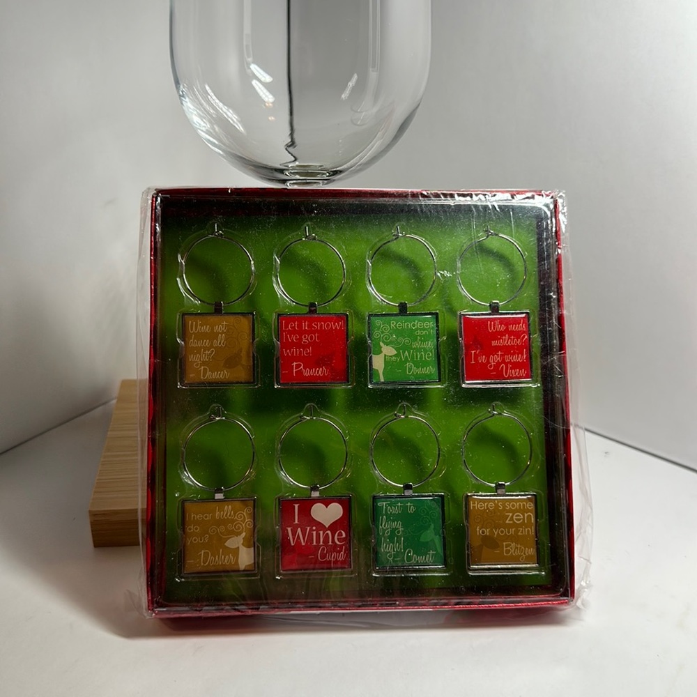 Santa’s Reindeer Wine Charms